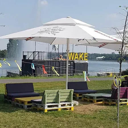 شقة Apartament Malta Lake *